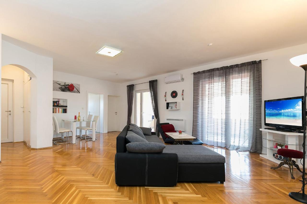 Nada Apartment Porec Exterior photo